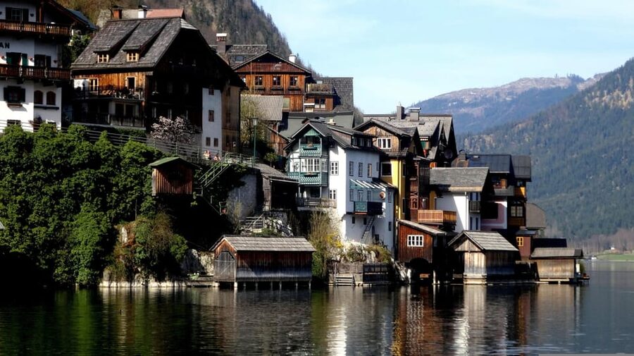 Hallstatt, St.Gilgen,St Wolfgang Salzkammergut from Salzburg - St. Gilgen and Mozart connections