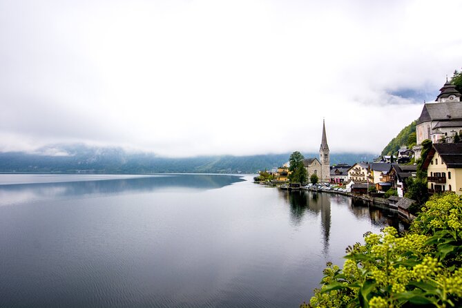 Hallstatt, St. Wolfgang & St. Gilgen Day Trip from Salzburg - The driver and the private format