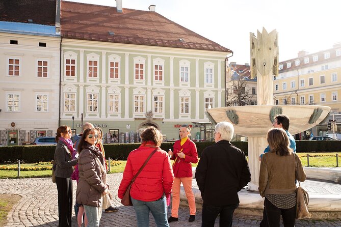 In-depth private tour through every corner of Klagenfurt - The Wörtherseemandl and the birth of a lake