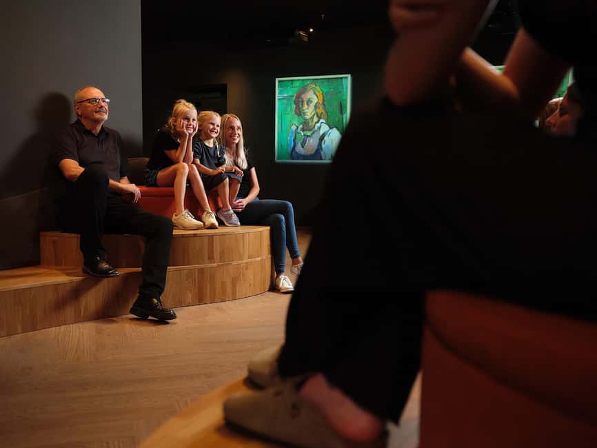 Innsbruck: EXPERIENCE TIROL - Immersive Show Flex Ticket - Room five: Sport and the Bergisel ski jump