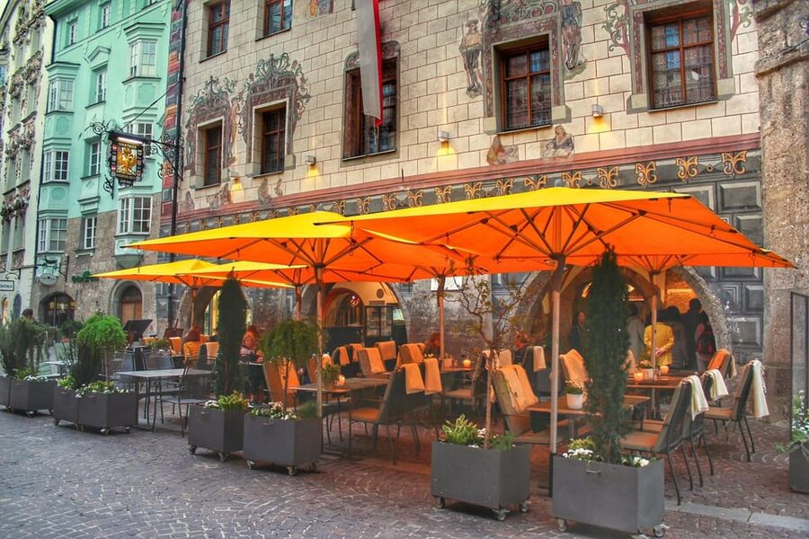 Innsbruck Old Town Highlights Private Walking Tour - Wandering the winding streets of Altstadt