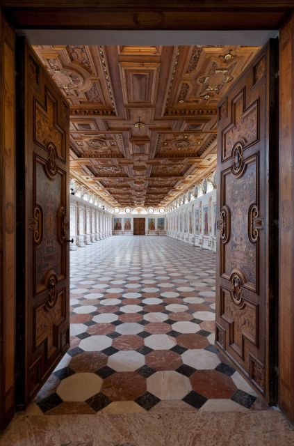 Innsbruck: Tickets for Schloss Ambras - Should you book the Schloss Ambras ticket?