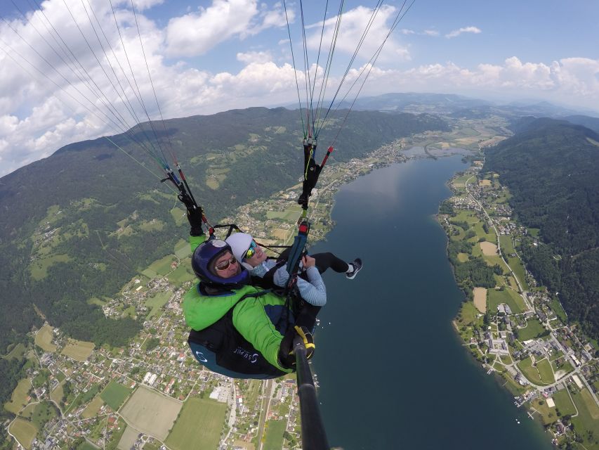 Kärnten/Ossiachersee: Paragleiten " Thermikflug" - The views: Lake Ossiach, Wörthersee, and the Karawanken