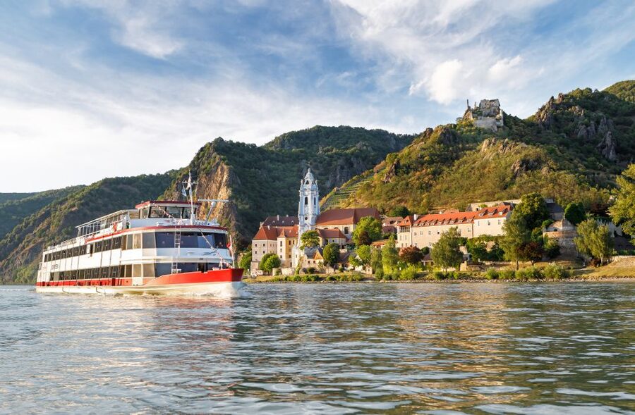 Krems: Wachau Valley River Cruise with 3-Course Meal - Key points to know before you book