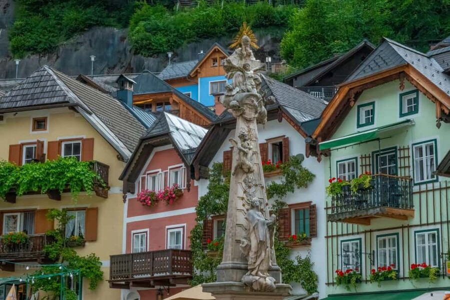 Majestic Walking Tour of Hallstatt - Starting at Marktplatz and finding your guide
