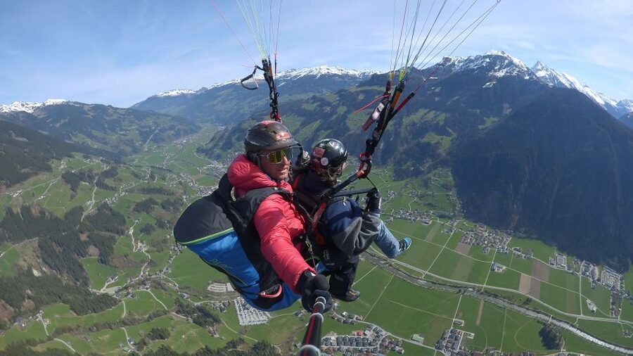 Mayrhofen: Paragliding Adventure With Soaring Views - Key points at a glance