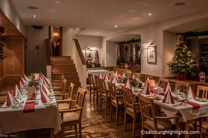 Mozart and Advent/Christmas Concert with Dinner at Fortress Hohensalzburg - Seating, columns, and room temperature