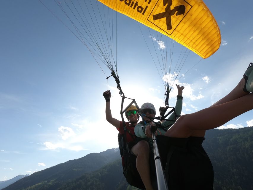 Neustift im Stubaital: Panoramic Tandem Paragliding Flight - The takeoff and 20-minute glide