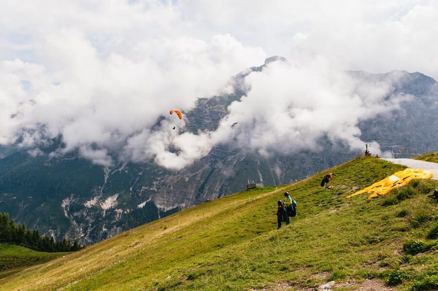 Neustift im Stubaital: Tandem Paragliding Flight - The flight: peaceful views with an adrenaline kick