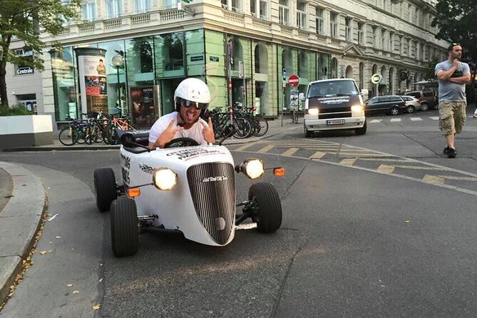 NEW: Hotrod Vienna Sausage Tour - Starting at Judengasse 4 in central Vienna