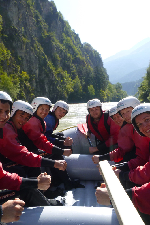 Ötztal: Imster Gorge Rafting Tour with Lunch - A campfire lunch beside the Inn