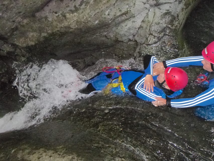 Ötztal: Obere Auerklamm Canyoning Tour for Beginners - Devil’s Hole and the first optional jump