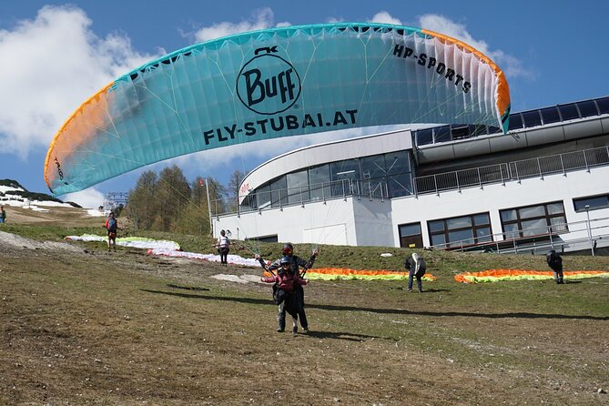 Paragliding in the morning - Weather matters more than the clock