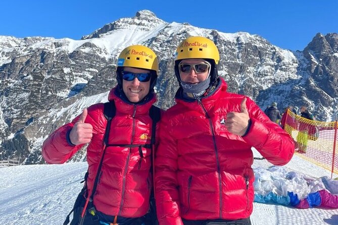 Paragliding & Tandemflüge with World Champion & Team, Stubaital - A simple launch, followed by a spectacular view