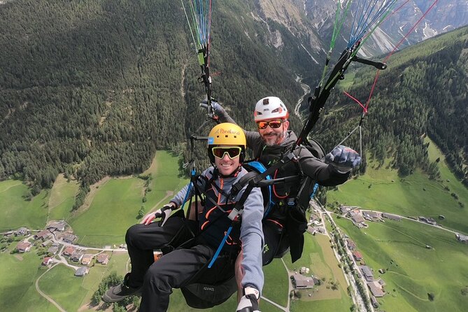 Paragliding & Tandemflüge with World Champion & Team, Stubaital - The lift ride is part of the outing