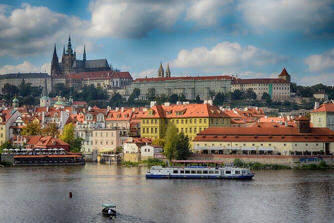Prague Full-Day Guided Tour From Vienna - Why this day trip can work