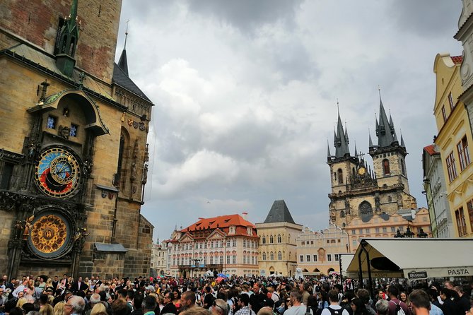 Prague private day tour from Vienna ( local guide ) - Crossing Charles Bridge