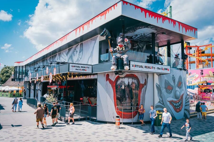 Prater Super Ticket - The Clown turns a 150-meter track into a spooky ride