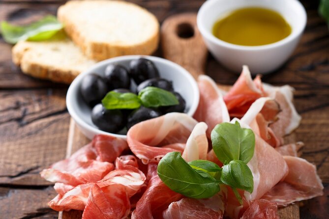 Private Austrian Wine & Charcuterie Tasting Class with a Pro-Sommelière - A two-hour itinerary with room for conversation