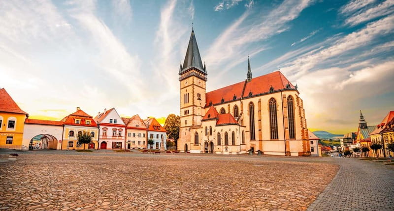 Private day trip: Budapest > Bratislava & Vienna, in English - Is $362 per person good value?