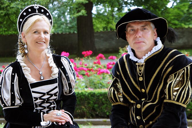 Private day trip from Linz to Cesky Krumlov and back - What the Five-Leaved Rose Festival Adds