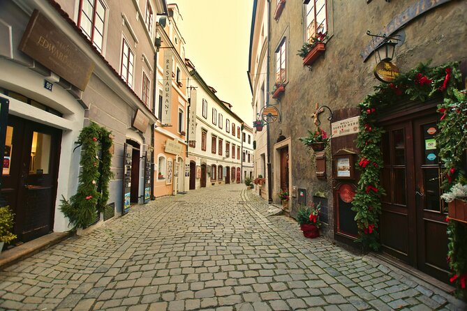 Private day trip from Linz to Cesky Krumlov and back - The Value of a $301.65 Private Day Trip