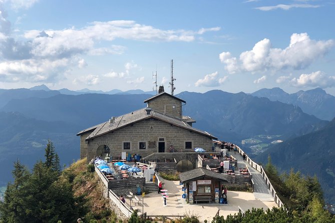 Private Eagle's Nest and Hallstatt tour from Salzburg - St. Gilgen and the route through Bad Ischl