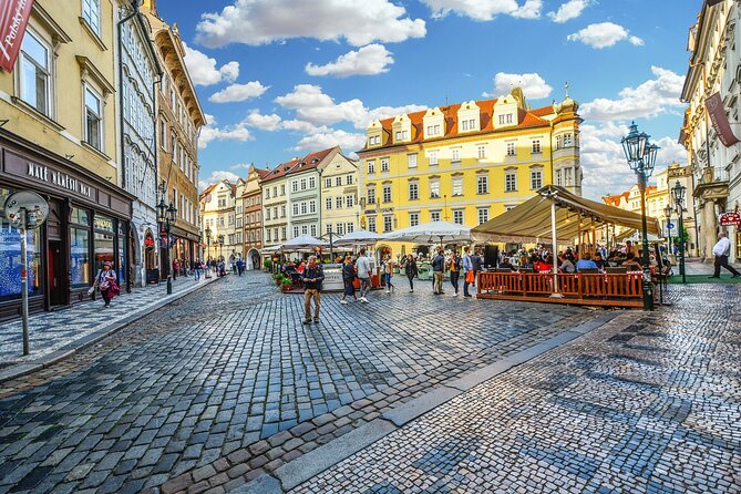 Private Full Day Tour to Prague from Vienna - The four-hour ride through Moravia
