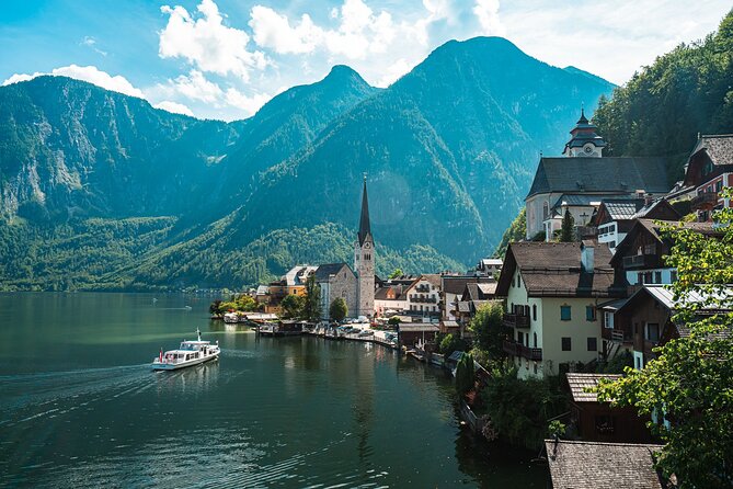 Private guided tour from Vienna to Hallstatt with Skywalk & Salt Mine Experience - Key points before you book