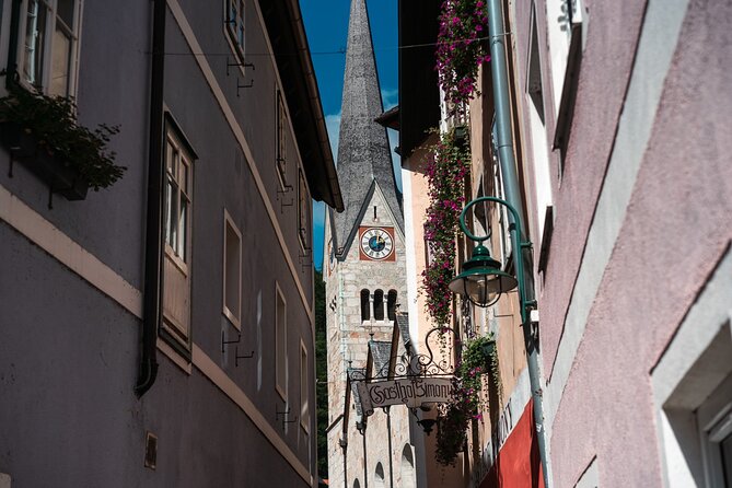 Private guided tour from Vienna to Hallstatt with Skywalk & Salt Mine Experience - Leaving Vienna with Jane or Jenny