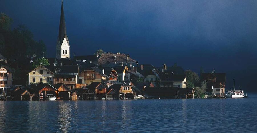Private Hallstatt Tour from Salzburg - From Salzburg into the Salzkammergut