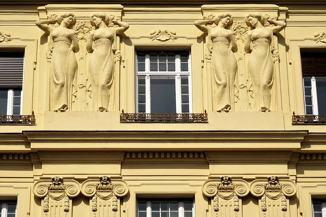Private Klimt & Vienna Art Walk — From Baroque to Secession - Walking through Vienna’s changing styles