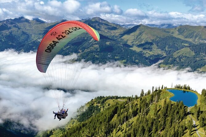Private paragliding tandem flight in Fulseck - Taking off from Fulseck above 2,000 meters
