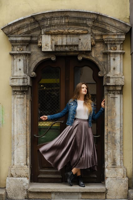 Private Photoshoot Walk Old Town of Graz - Who will get the most from this Graz photoshoot?
