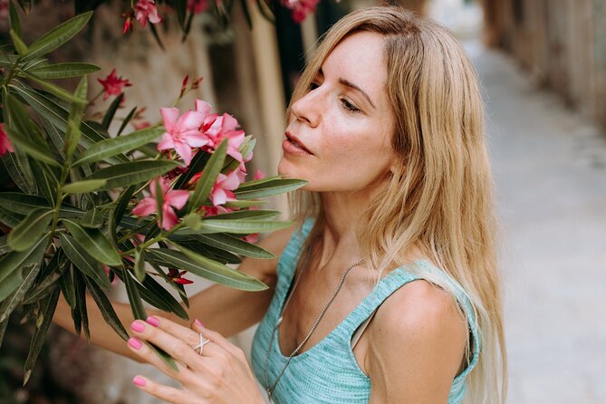 Private Professional Vacation Photoshoot in Vienna - Timing, Weather, and Practical Details