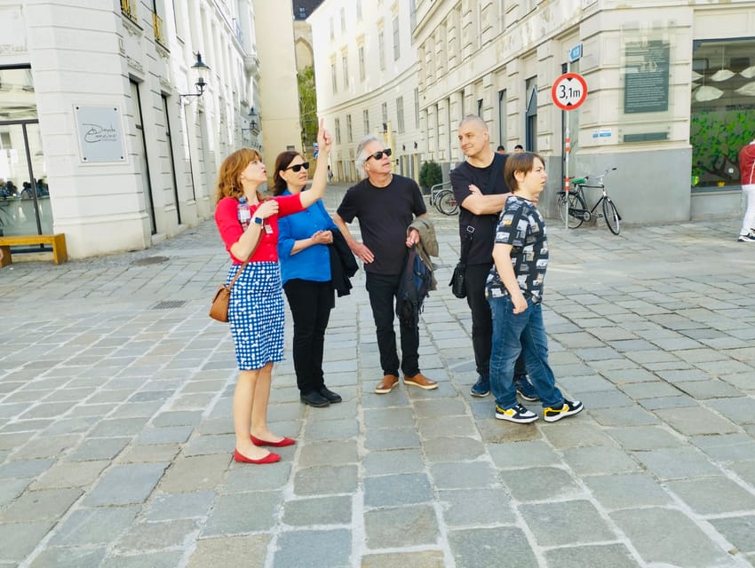 Private Spooky Vienna Tour - A Guide Who Makes Short Stories Work