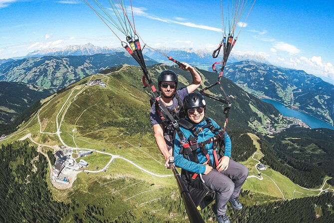 Private tandem flight Classic from the Schmittenhöhe in Zell am See - The first minutes in the air