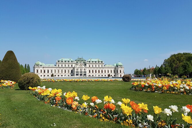 Private Themed Tour of the Belvedere with an Art Historian: "The Kiss" by Gustav Klimt: how it became the Symbol of the Viennese Art - The guide’s teaching style and what you can ask