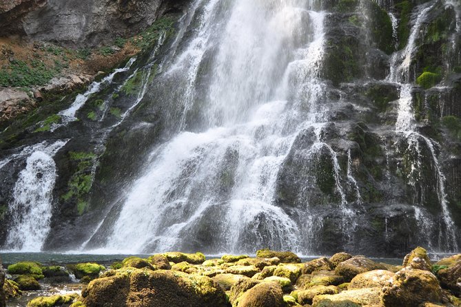 Private Tour Eagle's Nest, Berchtesgaden, Waterfalls, Lake Fuschl - A short walk to a Salzburg-region waterfall