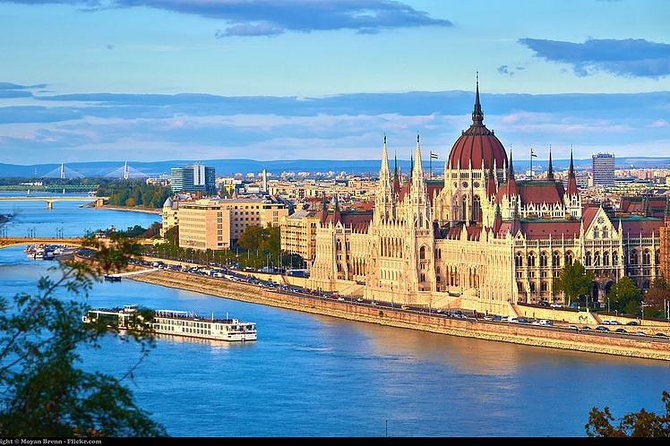 Private tour of Budapest with transfer from Vienna, Local Guide - Castle Hill gives you the best first look