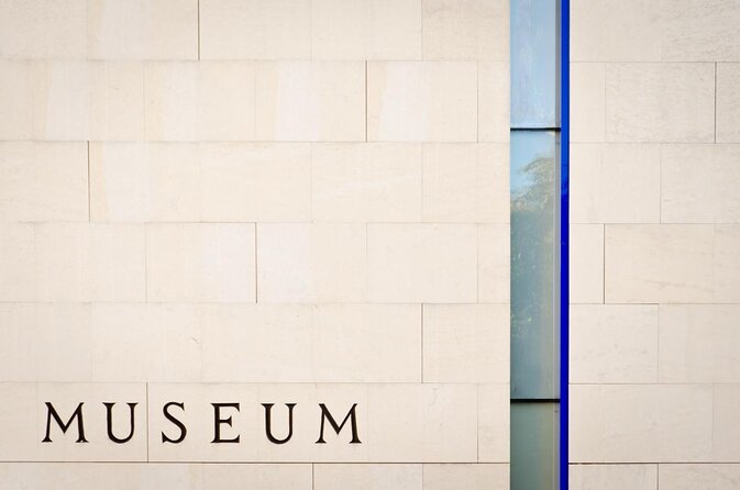 Private Tour with an Art Historian of the Leopold Museum: Gustav Klimt, Egon Schiele and Viennese Art Nouveau - Why the Leopold Museum is the right setting