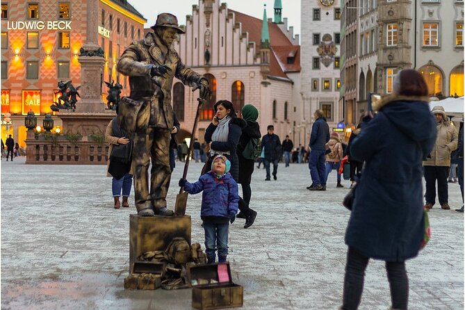 Private Transfer from Munich to Vienna - A direct link between Munich and Vienna