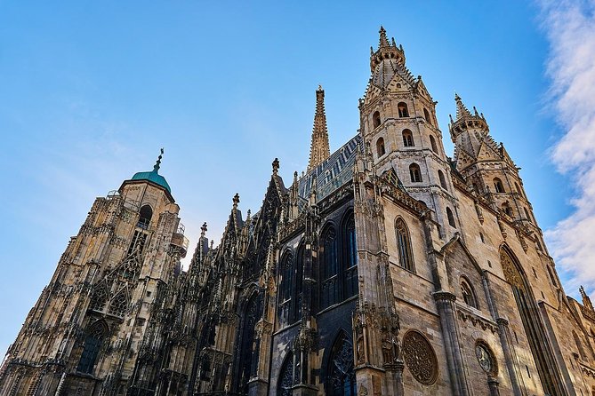 Private Transfer from Munich to Vienna with 2 hours for sightseeing - What your driver does, and what the driver does not do