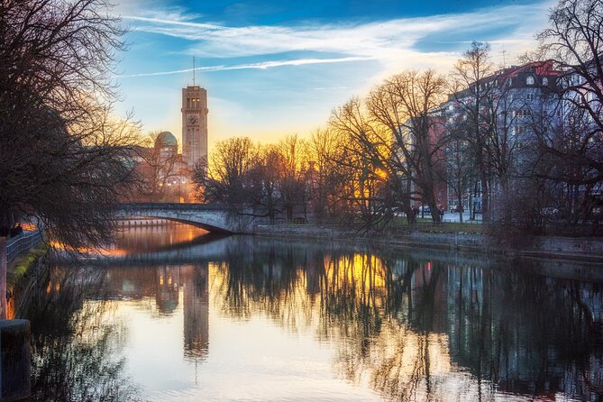 Private Transfer from Salzburg to Munich with 2 hours for sightseeing - Turning a necessary transfer into a useful day