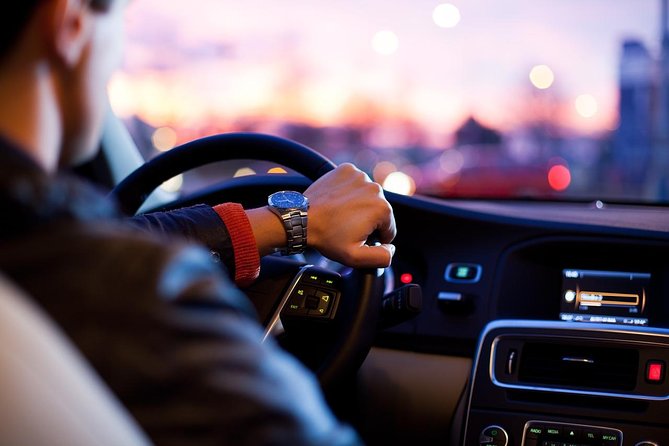 Private Transfer from Salzburg to Vienna: Door-to-door, English-speaking driver - From Salzburg hotel door to Vienna address
