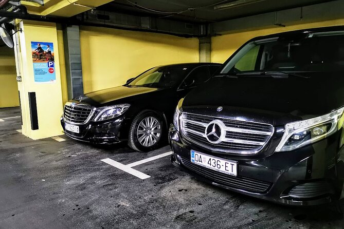 Private Transfer from Vienna to Budapest or Budapest to Vienna - Sightseeing stops along the way