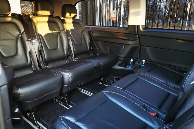 Private Transfer from Vienna to Budapest or Budapest to Vienna - Who should choose this transfer