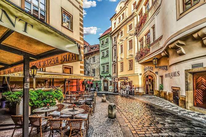 Private Transfer from Vienna to Prague, Hotel-to-hotel, English-speaking driver - Flexible stops on the road