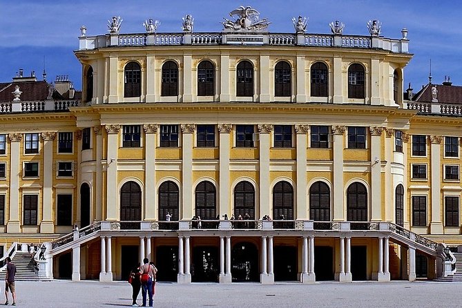 Private Vienna City Tour with Schonbrunn Palace Visit - The optional Viennese lunch