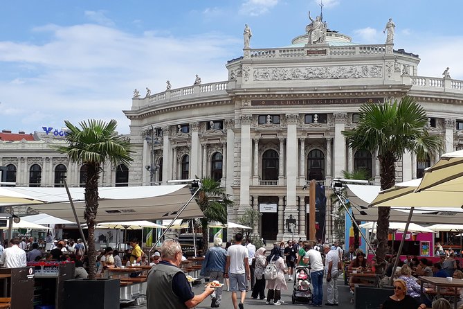 Private Vienna Highlights History Walk — WWII and Post War Vienna - The Hofburg shows the long road from empire to republic